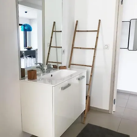 Superbe Sur Vue Paradisiaque Pieds Dans L'eau Apartmán Propriano (Corsica)