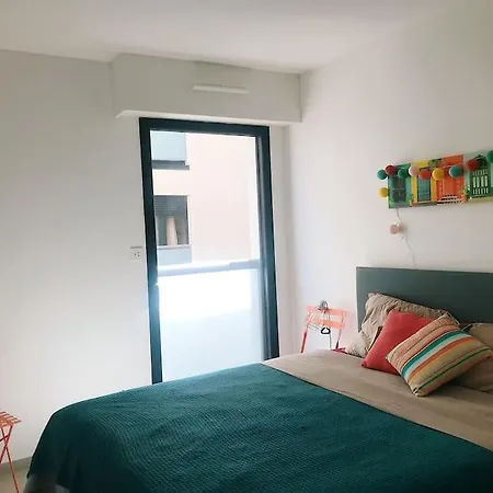 Superbe Sur Vue Paradisiaque Pieds Dans L'eau Propriano (Corsica)