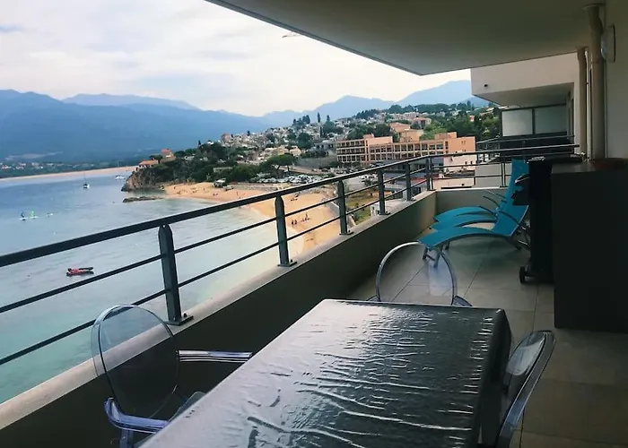 Superbe Sur Vue Paradisiaque Pieds Dans L'eau *